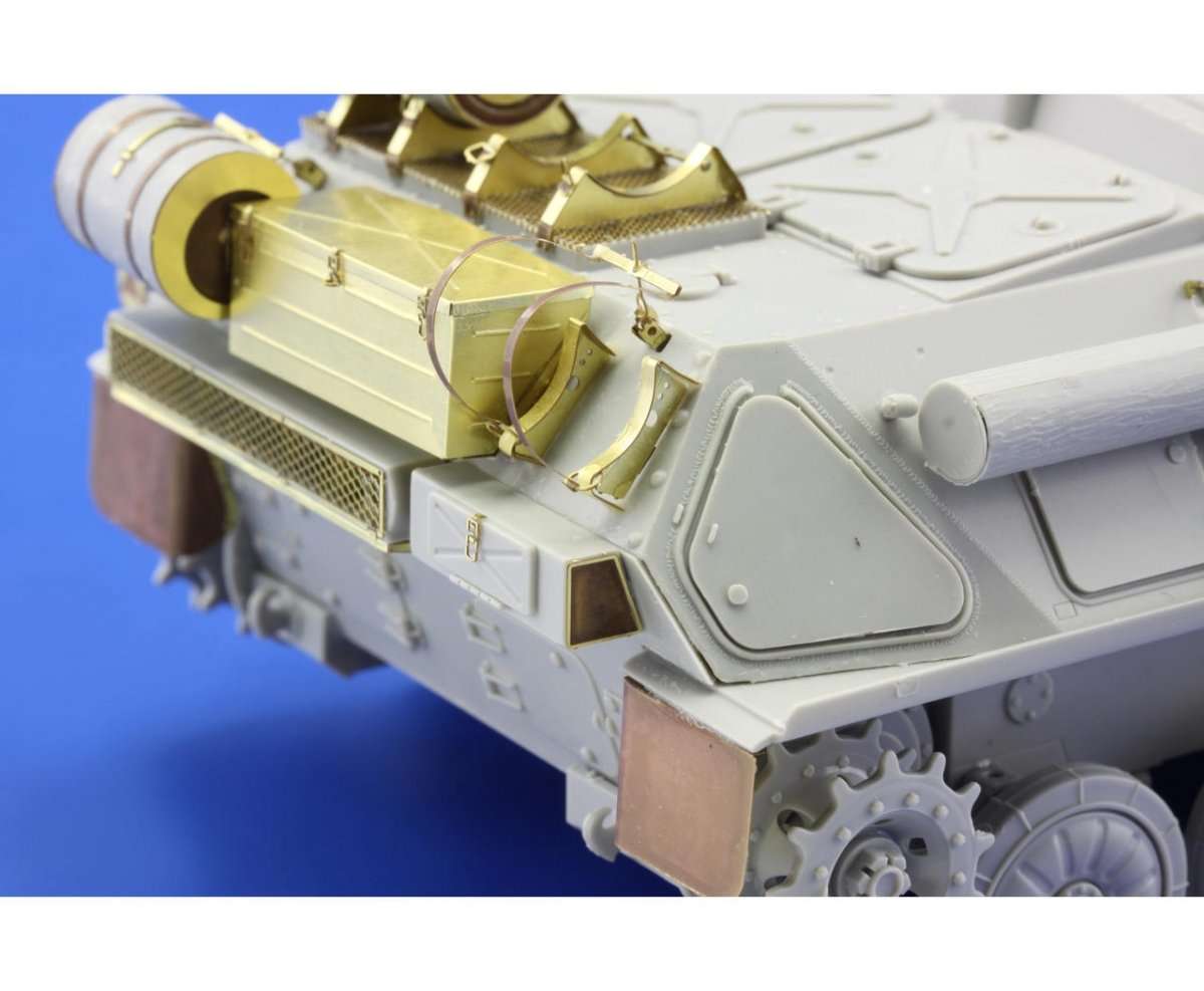 Eduard 36194 ASU-85 SPG (1956) 1/35 Trumpeter – image 15