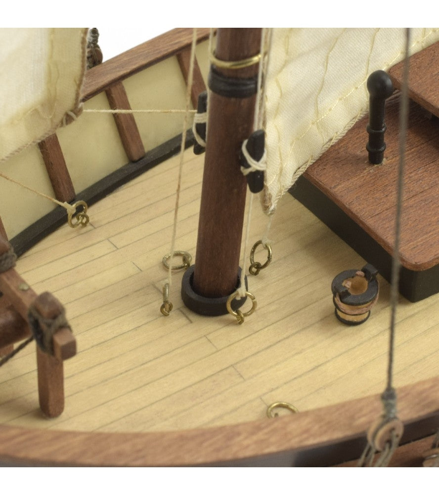 ARTESANIA LATINA 22110N U.S. Pilot Boat Swift 1805 1/50