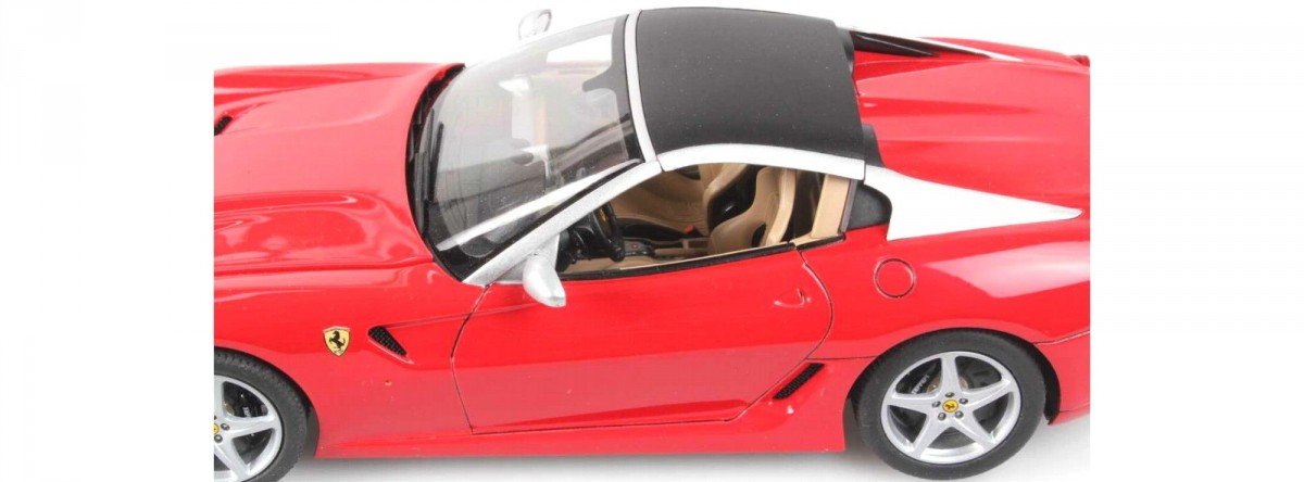 Revell 07090 Ferrari SA Aperta 1/24 – obrázek 3