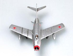 Hobby Boss 80263 MiG-15bis Fagot 1/72 – image 3