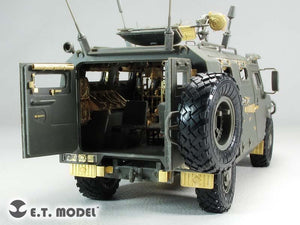ET Model E35-195 Russian GAZ-233014 STS &amp;quot;TIGER&amp;quot; Interior (For Meng VS-003) (1/35) – immagine 3