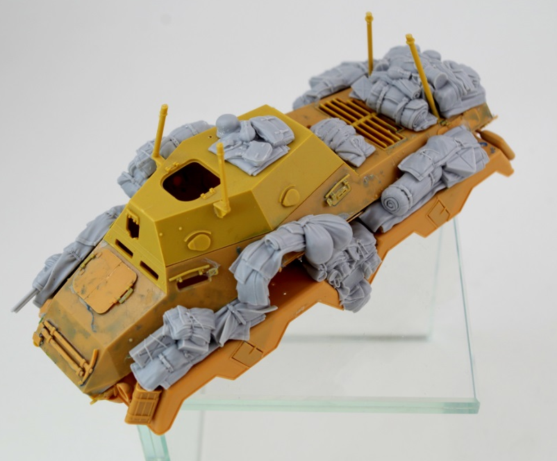 Panzer Art RE35-672 Sd.Kfz 231/263 Stowage set 1/35 – image 2