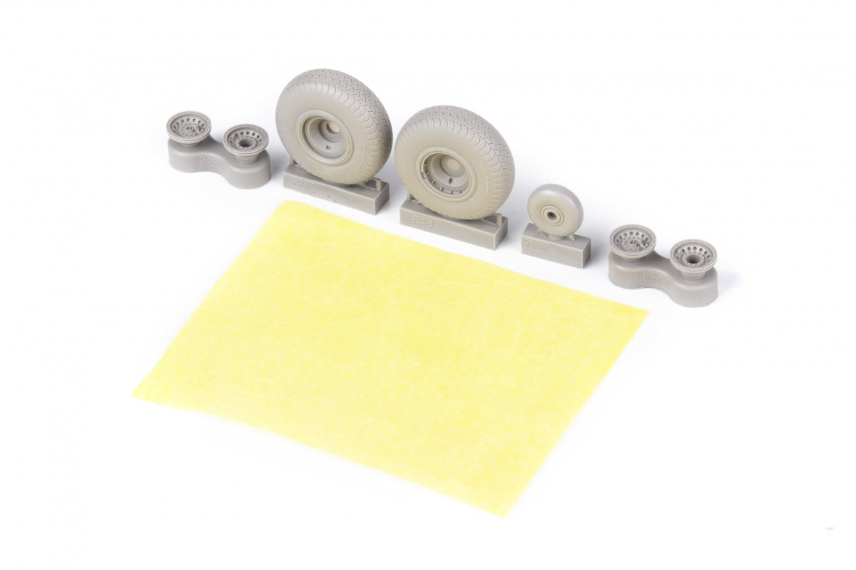 Eduard 6481027 B-17F wheels rhomboid tread EDUARD 1/48 – obrázek 2