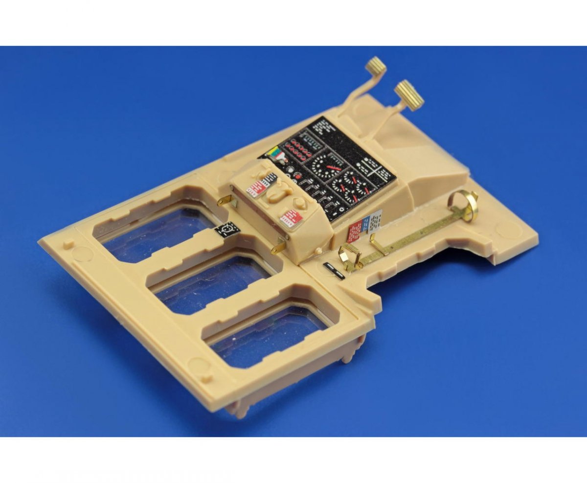 Eduard 36268 Doobi Bulldozer interior - color 1/35 Meng – obrázek 5