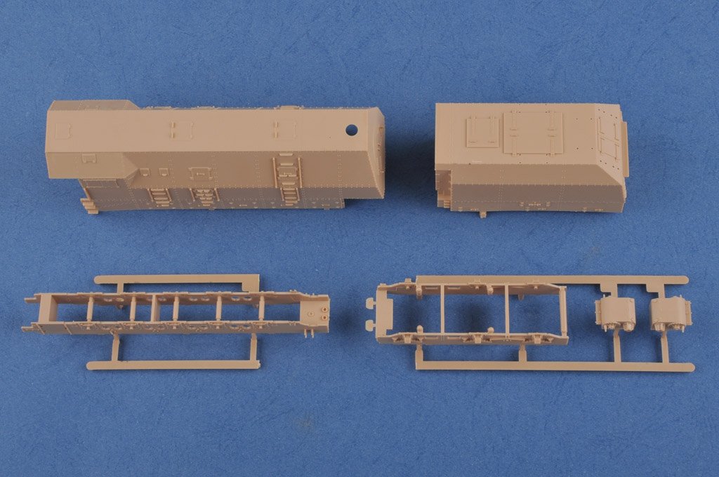 Hobby Boss 82922 German Panzerlok BR57 Armored Locomotive 1//72 – immagine 3