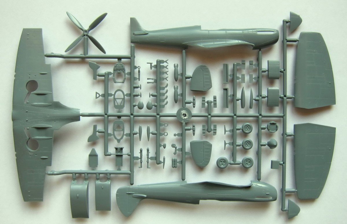 Sword 72051 Spitfire LF Mk.XVI 1/72 – image 2
