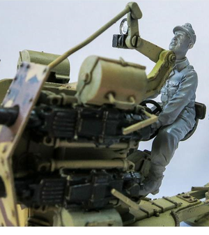Das Werk DWF004 Flakvierling Gunner 3cm 1/35 – Bild 2