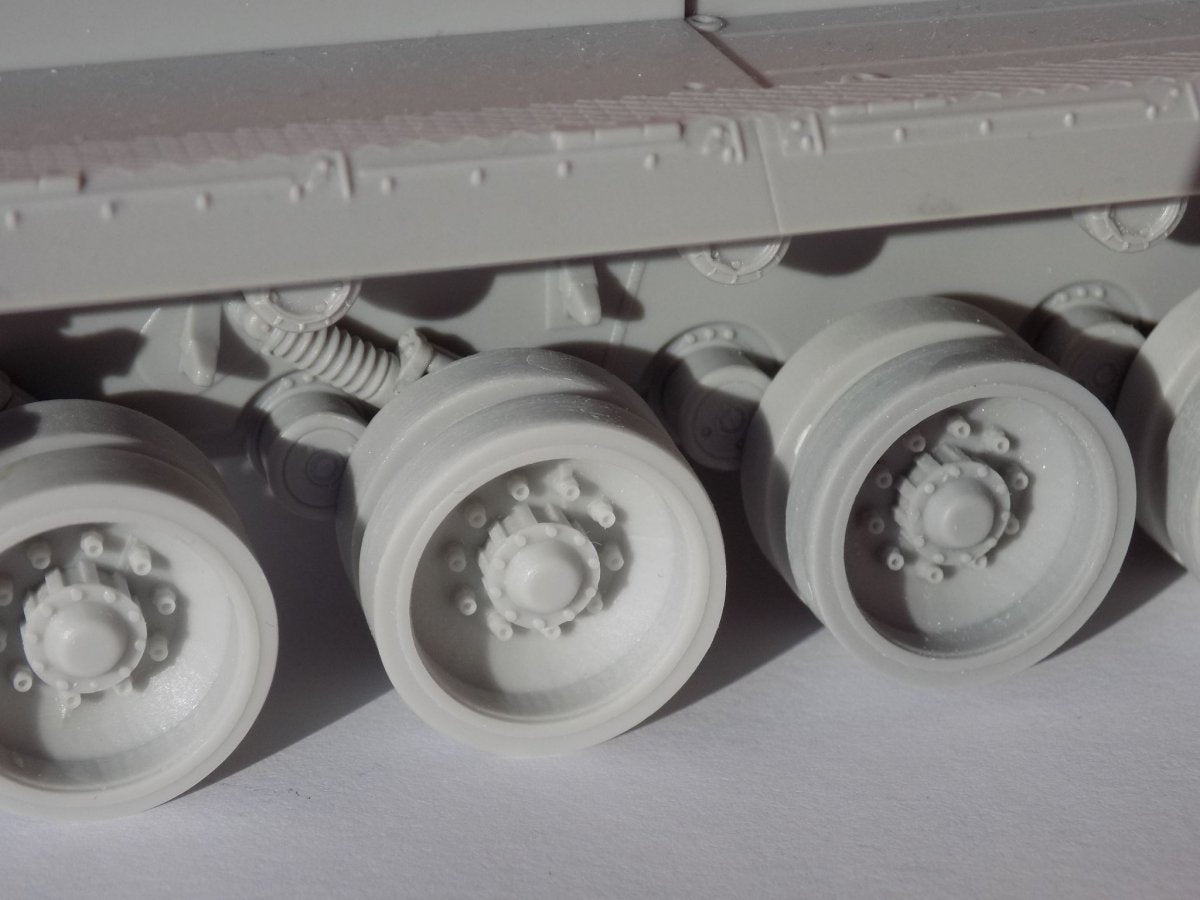 Panzer Art RE35-423 2S7M “Pion” road wheels 1/35 – image 4