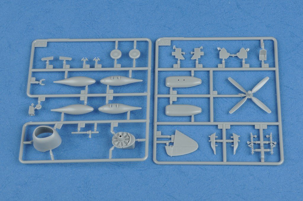 Hobby Boss 80283 P-47D Thunderbolt Razorback 1/72 – Bild 3