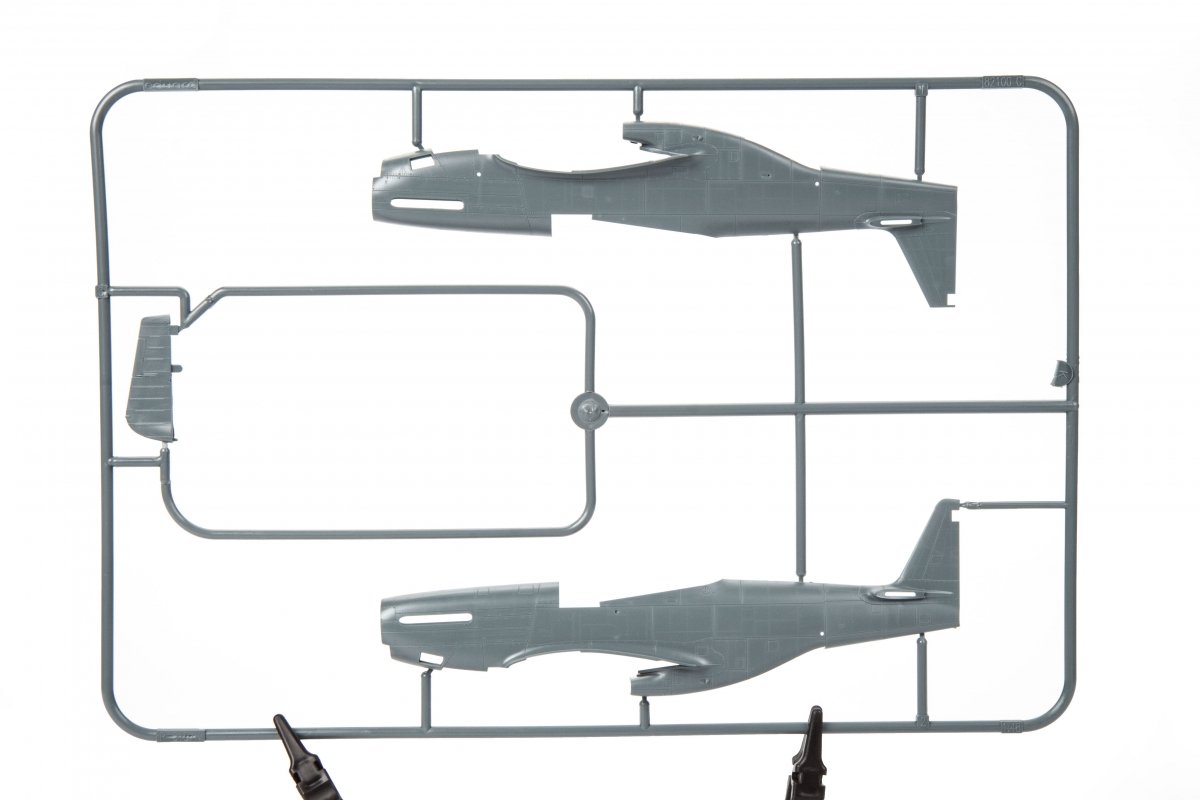 Eduard 11159 RED TAILS &amp;amp; Co. DUAL COMBO 1/48 – imagen 8