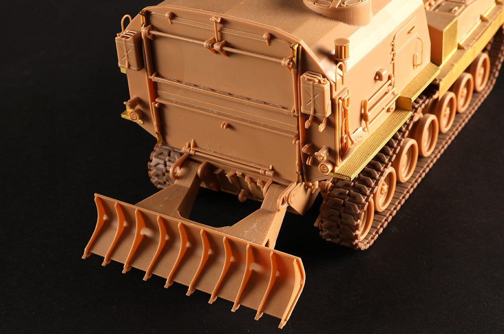 I Love Kit 63548 M55 203mm Self-Propelled Howitzer 1/35 – image 15