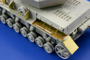 Eduard 36099 Flakpanzer Ostwind 1/35 Dragon – image 8