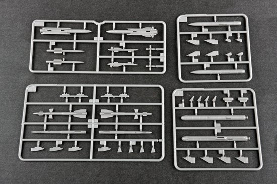 Trumpeter 01652 Russian Su-34 Fullback Fighter-Bomber 1/72 – immagine 6