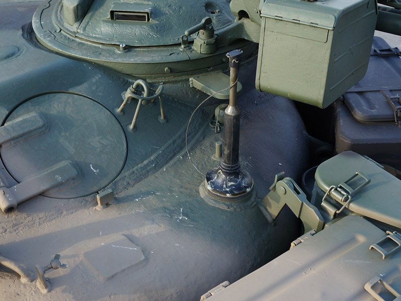 Eureka XXL ER-3550 Towing cable and aerial base for T-90 Russian MBT 1/35 – image 7