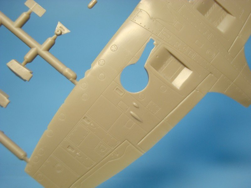 AZ Model AZ7390 Supermarine Spitfire Mk.IXc &amp;quot;MTO&amp;quot; (1/72) – immagine 5