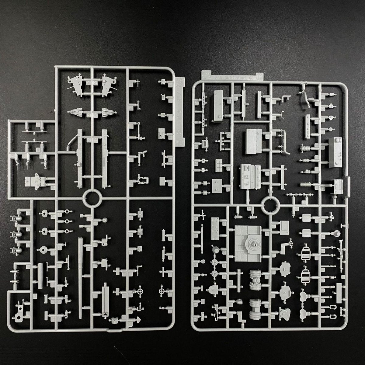Dragon MD003 Sd.Kfz.138 Panzerjager MARDER III H w/Interior 1/35 – Bild 6