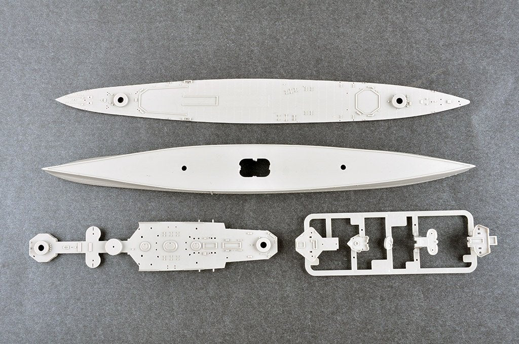 Trumpeter 06735 HMS Kent 1/700 – image 11