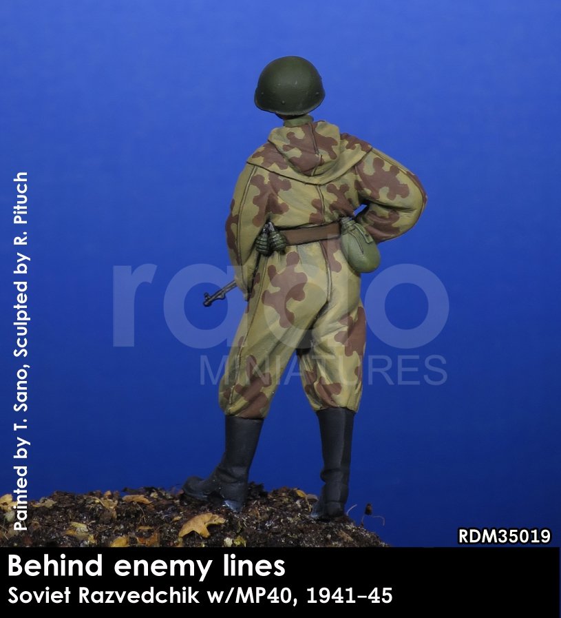 RADO Miniatures RDM35019 Soviet Razvedchik w/MP40, (1941-45) 1/35 – obrázek 4