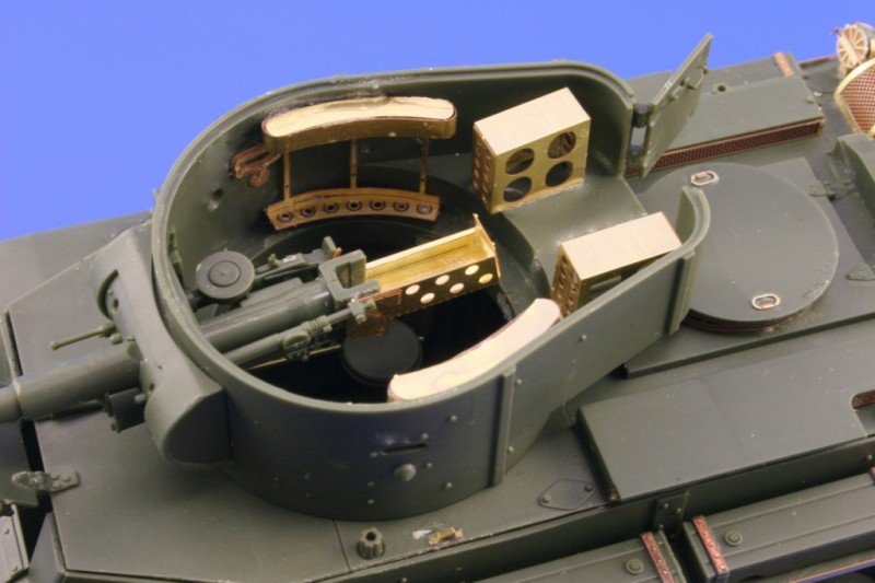 Eduard 36141 BT-7 1/35 Tamiya – Bild 6