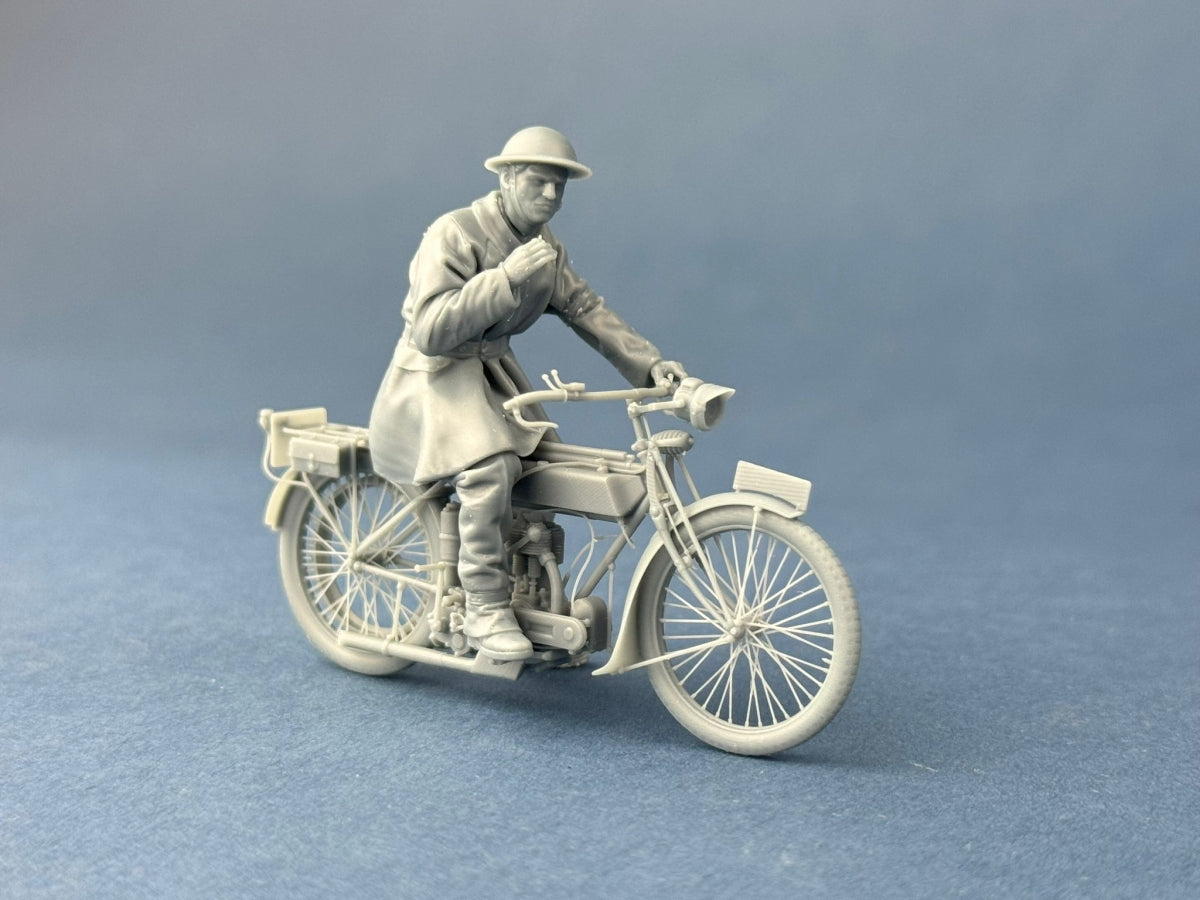Copper State Models F32-064 British Dispatch Rider on a short break (Motorcycle not included) 1/32 – image 2