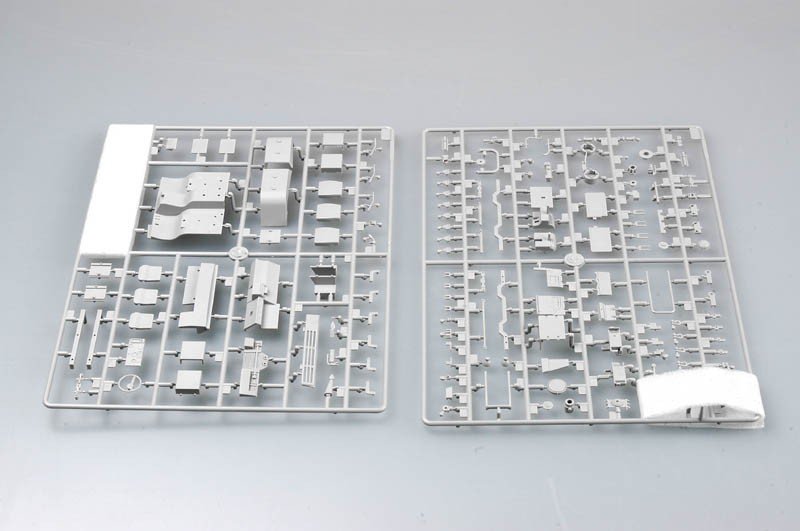 Trumpeter 01004 M1078 Light Medium Tactical Vehicle (LMTV) Standard Cargo Tru 1/35 – imagen 12