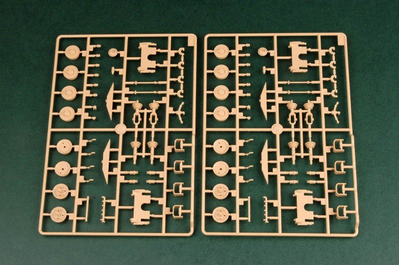 Hobby Boss 85501 152mm ShkH DANA vz.77 1/35 – Bild 9