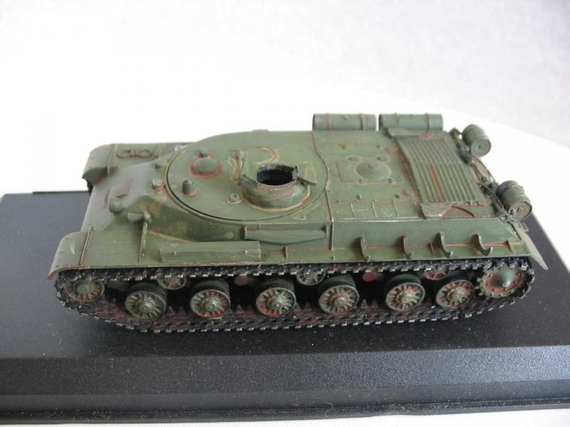 PST 72039 JS-2MT Armored Tow Tractor 1/72 – zdjęcie 2