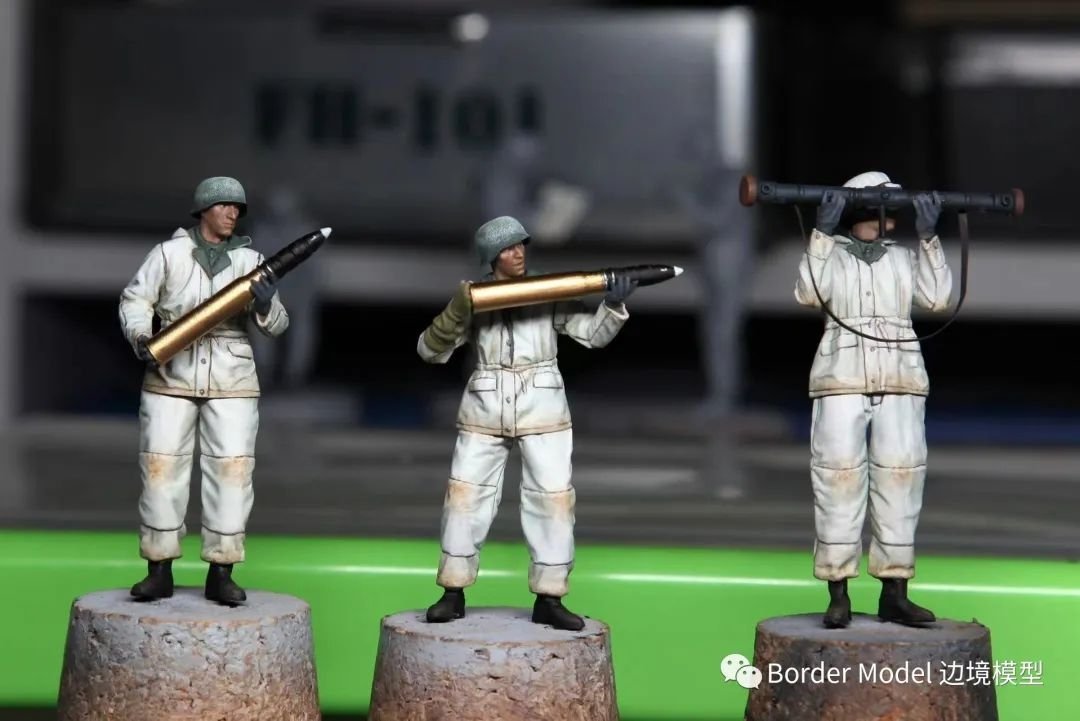 Border Model BT-013 German 88mm Gun Flak36 w/6 anti-aircraft artillery crew members 1/35 – obrázek 7