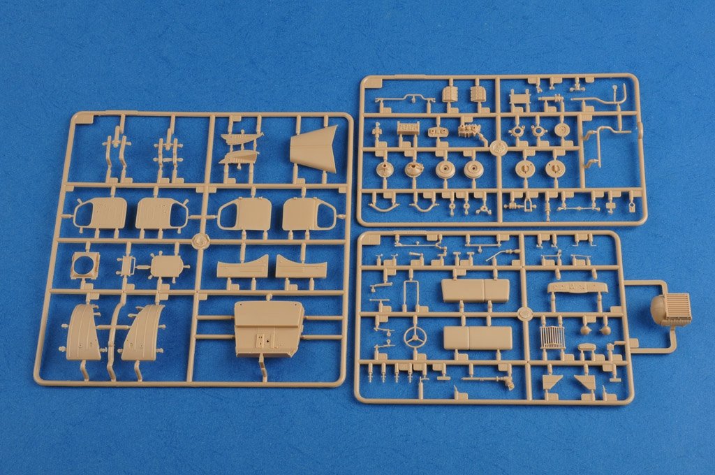 Hobby Boss 83846 Russian BM-13N 1/35 – image 10