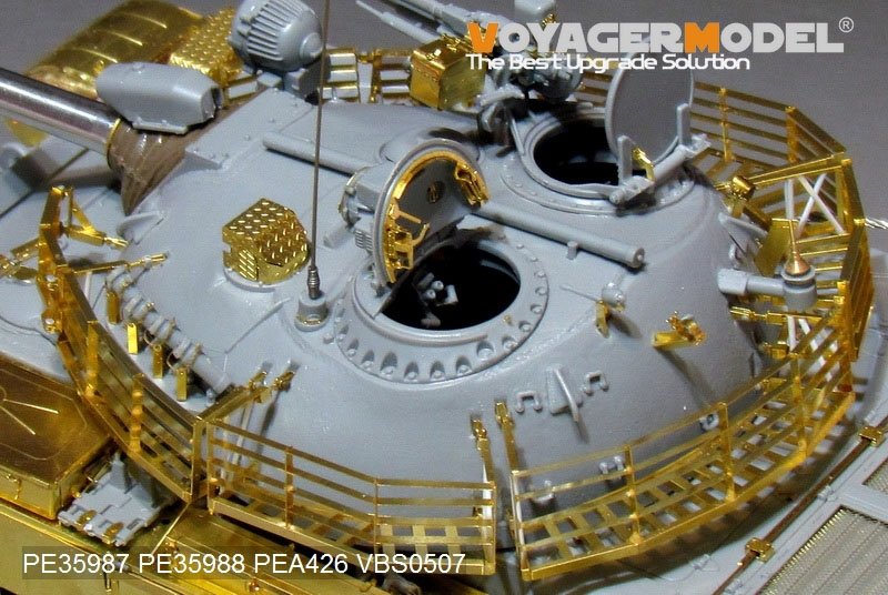 Voyager Model PE35987 Iraqi TYPE69 II Medium Tank Basic For TAKOM 2054 1/35 – obrázek 13
