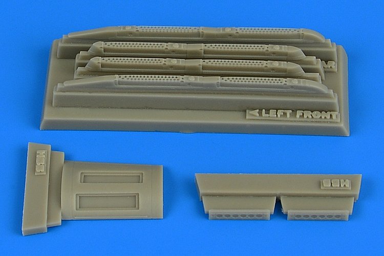 Aires 4752 Su17M3/M4 Fitter K, lance-leurres/fusées éclairantes entièrement bruyants, échelle 1/48, HOBBY BOSS