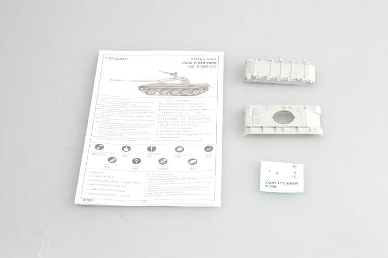 Trumpeter 07281 Russian T-54B Medium Tank 1/72 – image 3