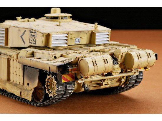 Trumpeter 00323 British Challenger 2 MBT (OP. Telic) Iraq 2003 1/35 – image 18