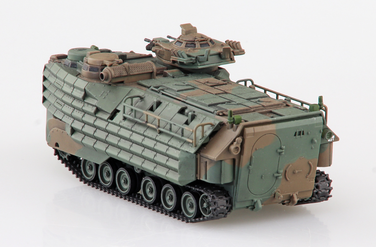 Aoshima 05664 JGSDF AAVP7A1 RAM/RS Amphibious Rapid Deployment Brigade 1/72 – image 3