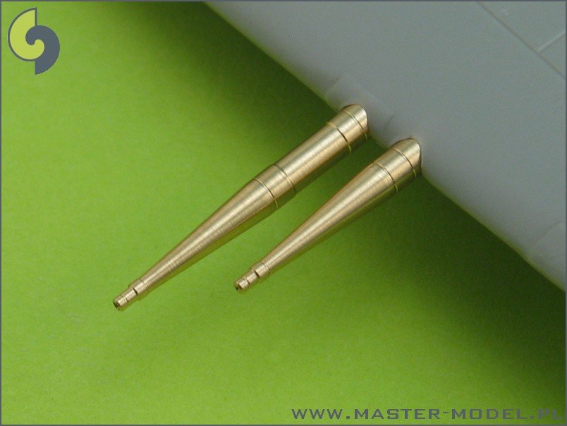Master AM-72-004 Supermarine Spitfire C wing - Hispano 20mm cannons in fairings (two versions) – image 3
