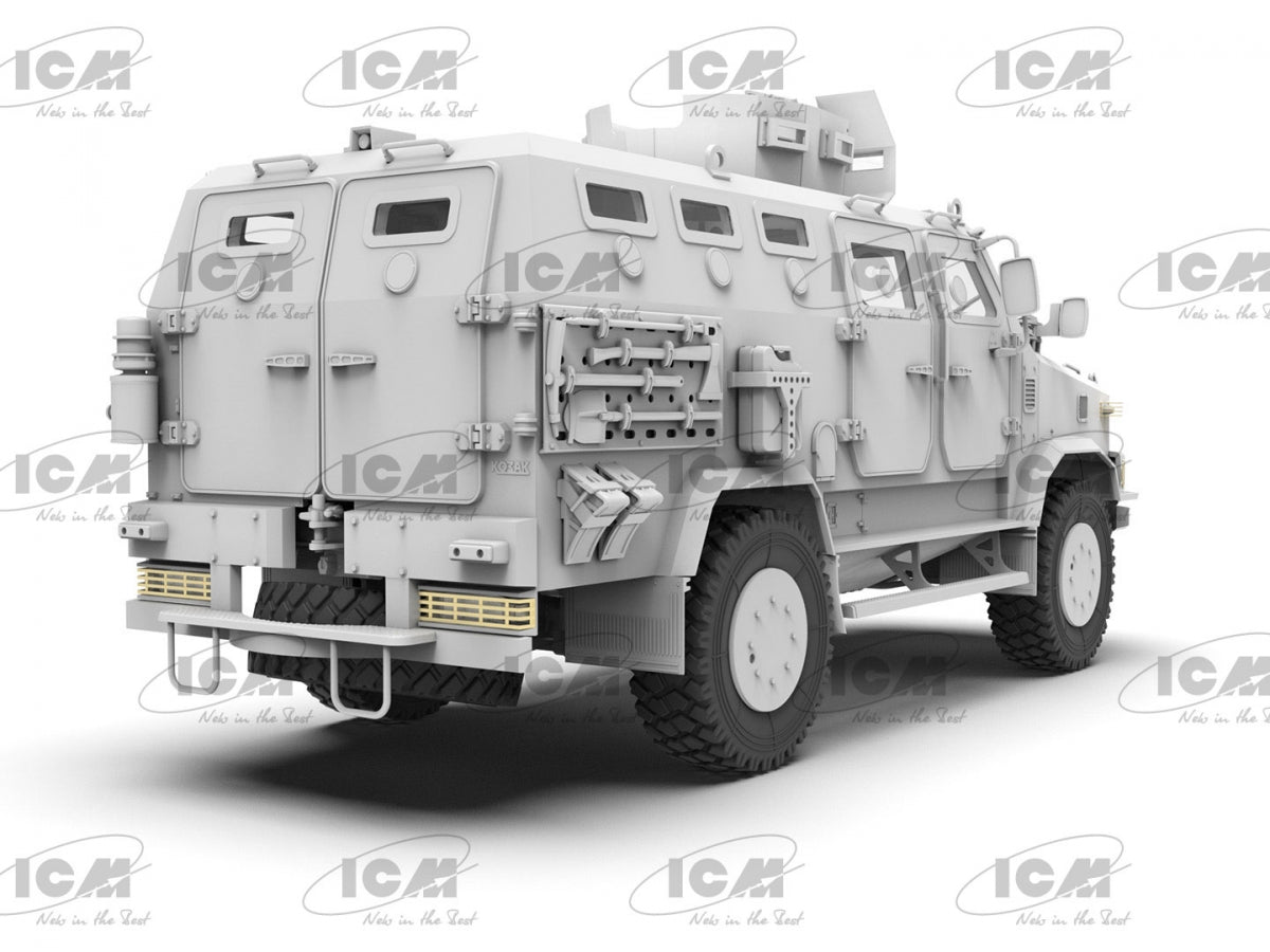 ICM 35016 Kozak-2 Service national des gardes-frontières d&amp;#39;Ukraine 1/35 – image 15