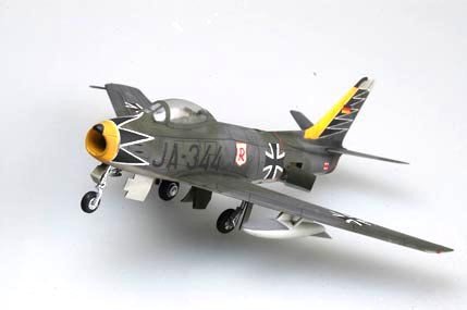 Hobby Boss 80259 F-86F-40 Saber (1/72) – image 4