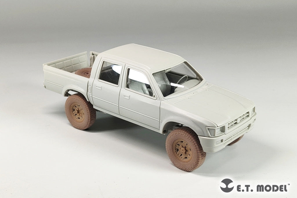 ET Model P35-163 PICK UP Truck Sagged Wheels Type.2 1/35 – image 8