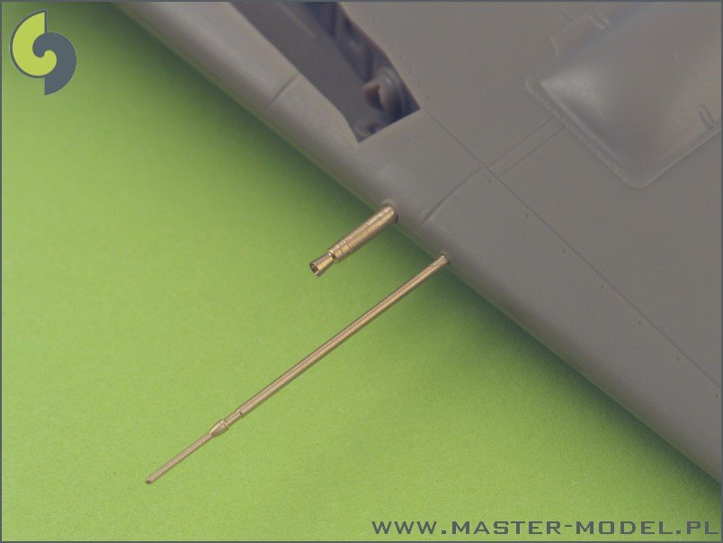Master AM-48-017 Fw 190 A2 - A5 armament set (MG 17 barrel tips, MG FF barrels, MG 151 barrels in fairings) &amp;amp; Pitot Tube (1/48) – imagen 6