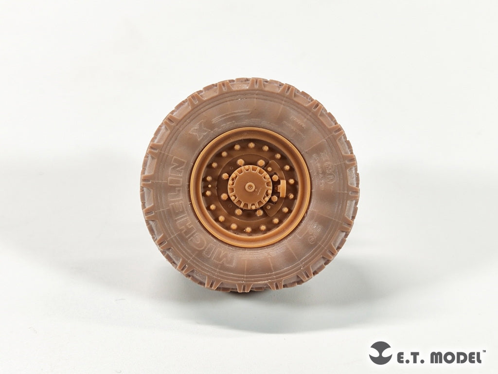 ET Model P35-158 USArmy Stryker Armored Vehicle Sagged Wheels For TRUMPETER Kit 1/35 – image 5