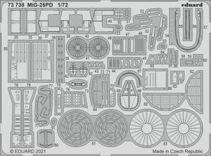 Eduard 73738 MiG-25PD ICM 1/72 – obrázek 2