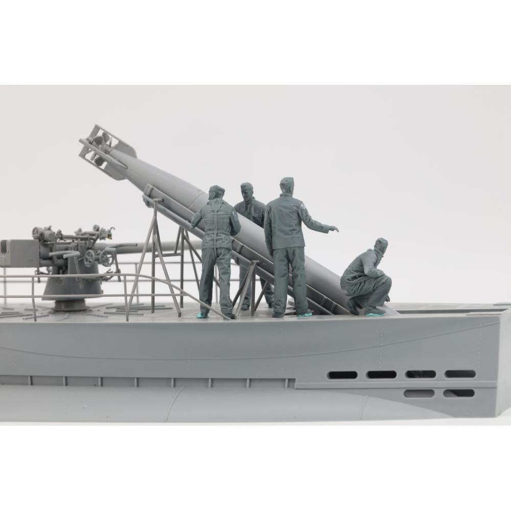 Border Model BR-003 German Submarines &amp;amp; Commanders (Loading) resin figures 5 Pcs. 1/35 – immagine 4