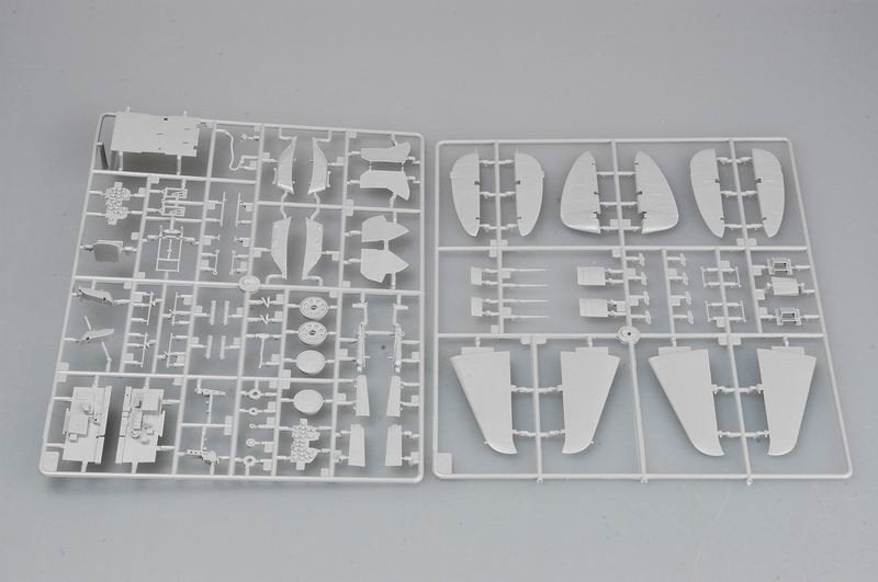 Trumpeter 02265 P-47N Thunderbolt 1/32 – image 5