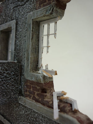 RT-Diorama 35175 Damaged Village House 1/35 – obrázek 7