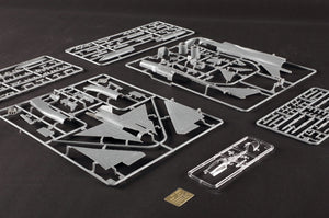 Trumpeter 01698 Chinese J-10C Fighter 1/72 – image 12