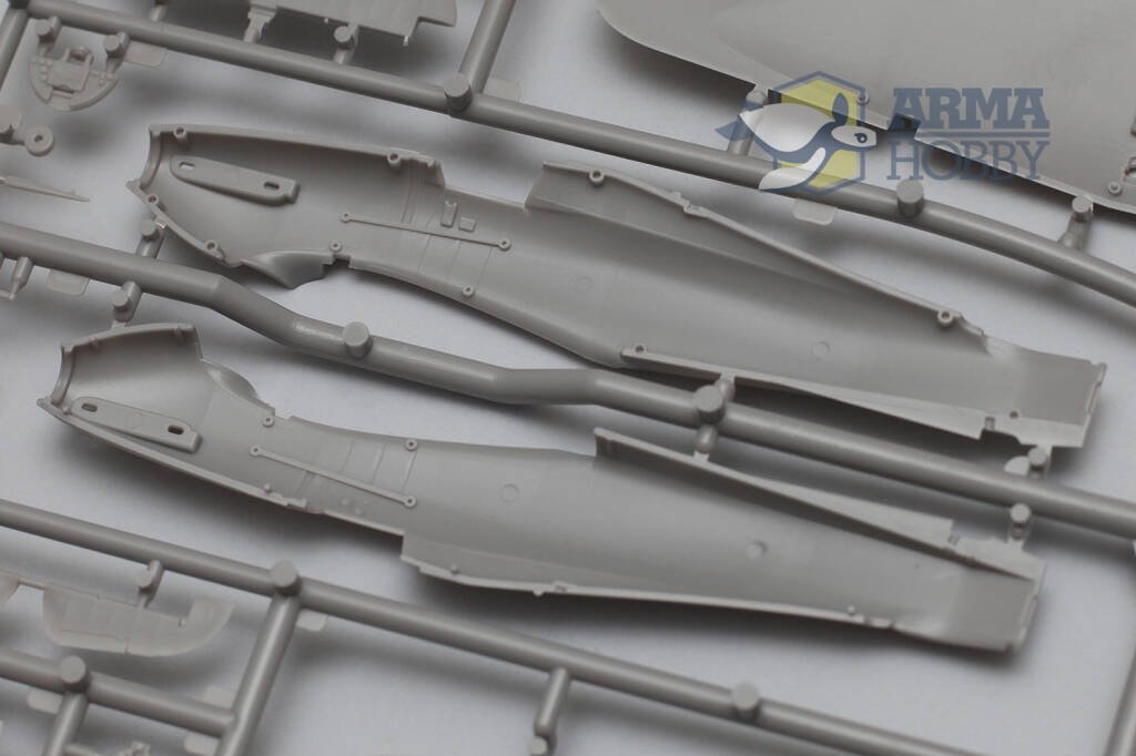 Arma Hobby 70025 Hurricane Mk I Eastern Front - Limited Edition 1/72 – image 13