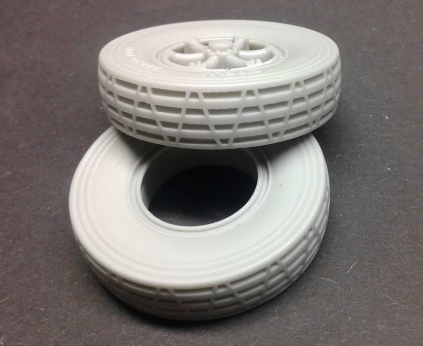 Panzer Art RE35-583 Lancia 3Ro Road wheels (Libia crosscountry pattern) 1/35 – image 2