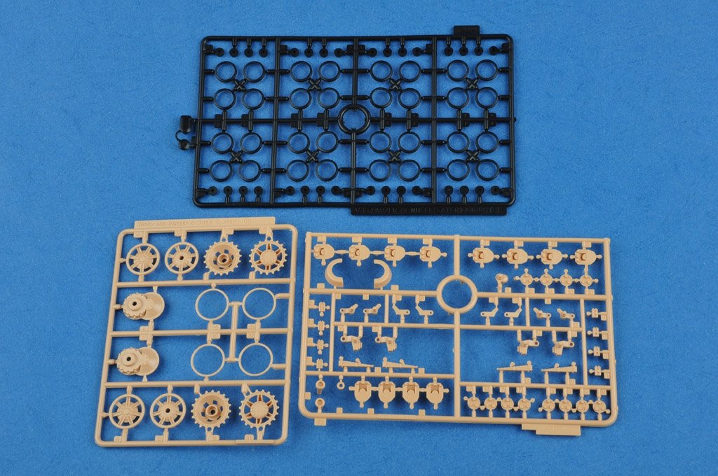 Hobby Boss 80133 German PANZER IV / 70 (A) Sd. Kfz.162/1 – Bild 8