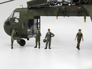 ICM 53101 Pilotes d&amp;#39;hélicoptères américains (années 1960-1970) 1/35  – image 14