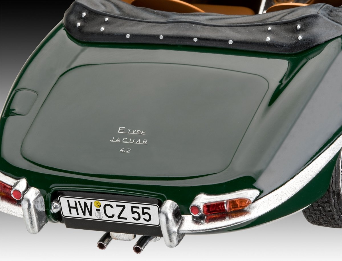 Revell 67687 Jaguar E-Type Roadster - Model Set 1/24 – obrázek 2